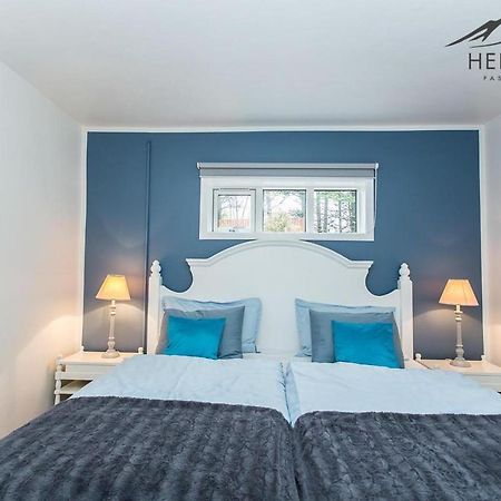 Laugaras Homestay エクステリア 写真
